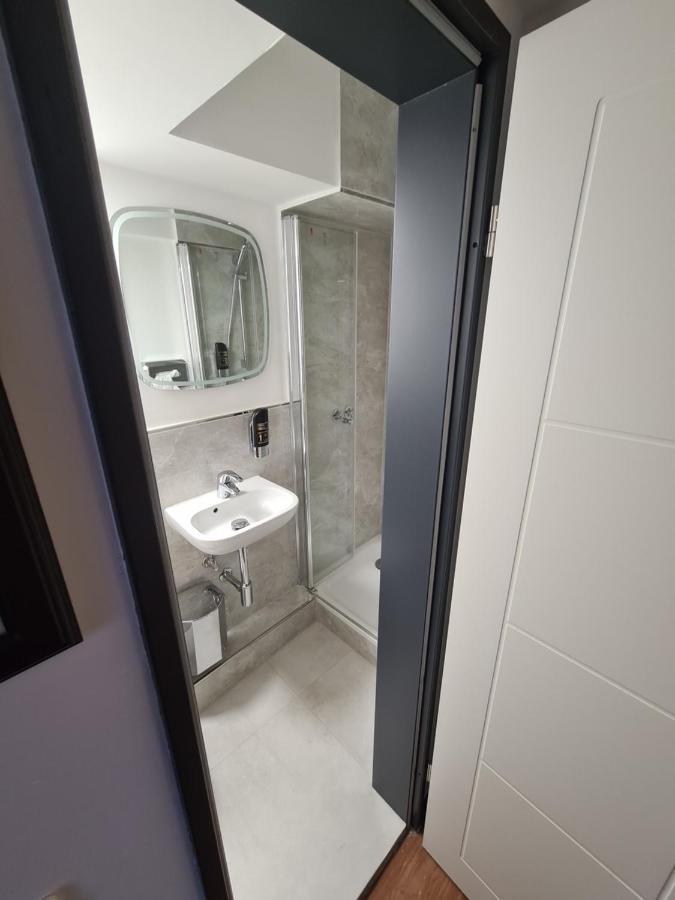 המבורג Altan Hotel מראה חיצוני תמונה
