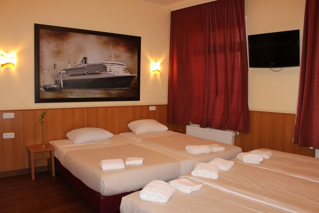 המבורג Altan Hotel מראה חיצוני תמונה