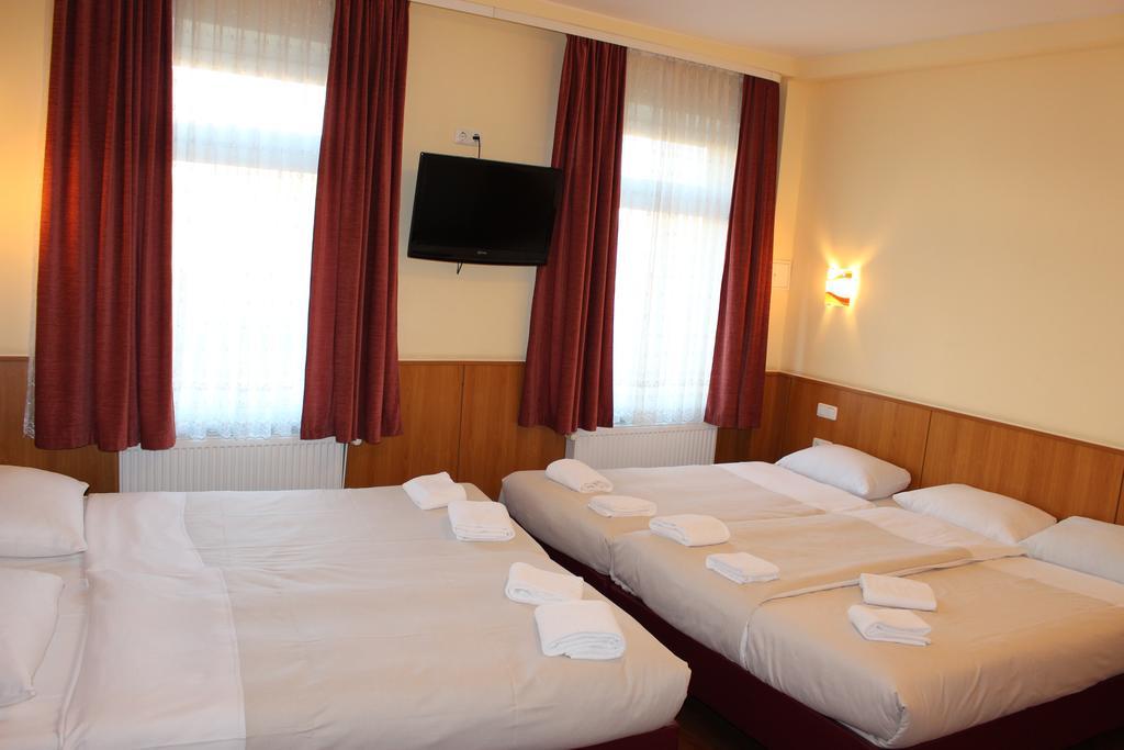 המבורג Altan Hotel מראה חיצוני תמונה