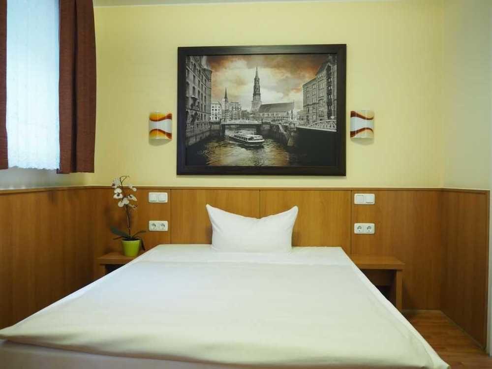 המבורג Altan Hotel מראה חיצוני תמונה