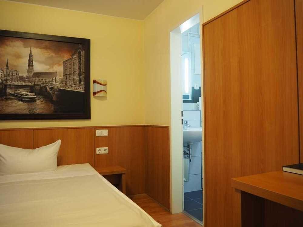 המבורג Altan Hotel מראה חיצוני תמונה